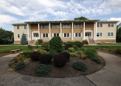 105 Newark Pompton Turnpike - Photo 1