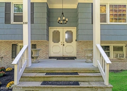 532 Frank Applegate Road - Photo 1
