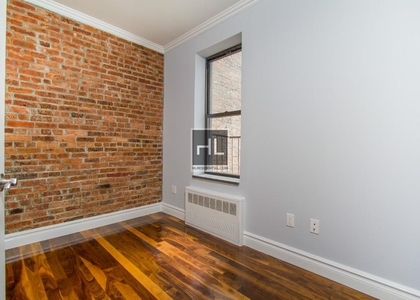 West 103rd Street - Photo 1