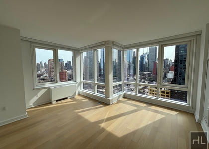 West 38th Street - Photo 1