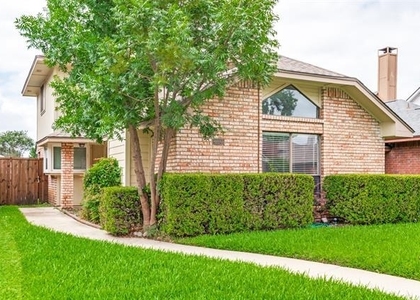 2032 Greenview Drive - Photo 1