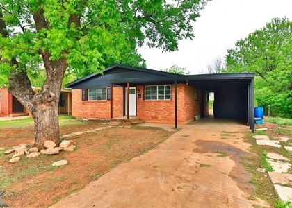 1634 Briarwood Street - Photo 1