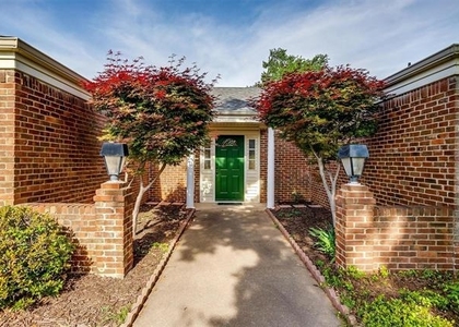 1101 Cypress Point - Photo 1
