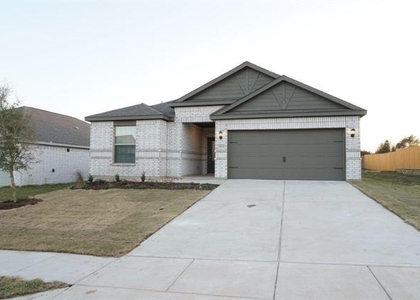 1823 Dahlia Way - Photo 1