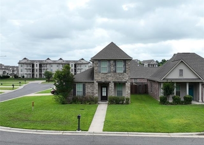 631 Riverscape Drive - Photo 1