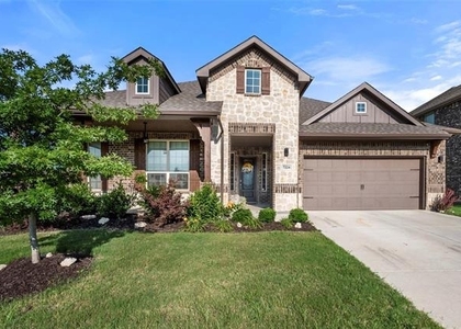 7224 Fallen Crest Lane - Photo 1