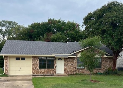 404 Renfro Street - Photo 1