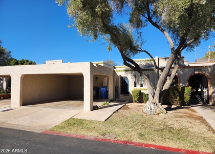 1168 E Cochise Drive - Photo 1