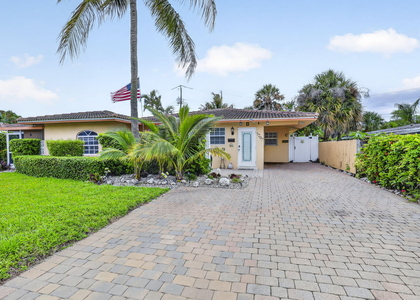 3207 Marine Drive - Photo 1