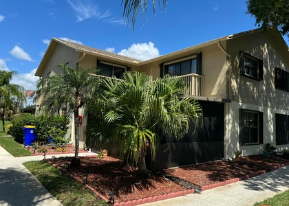 7382 Se Jamestown Terrace - Photo 1