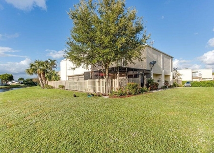 1608 Shaker Circle - Photo 1