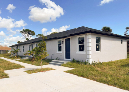 246 Rotonda Blvd Boulevard W - Photo 1