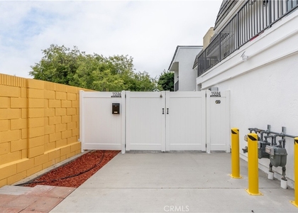 15596 Dawnson - Photo 1