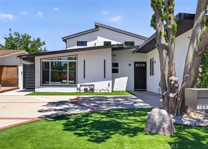 10806 Paso Robles - Photo 1