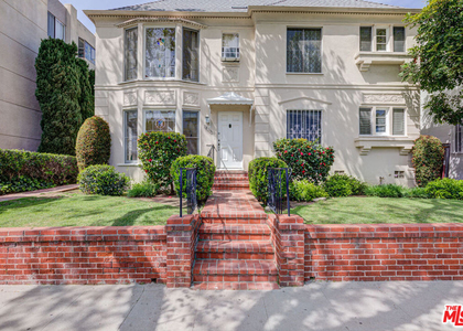 143 S Canon Drive - Photo 1