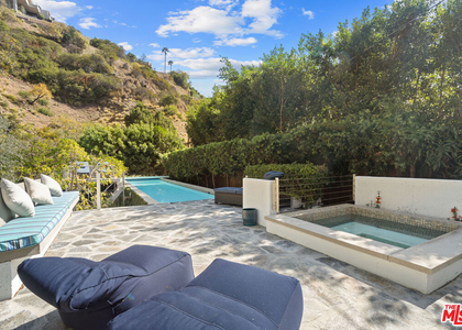 1853 Nichols Canyon Road - Photo 1