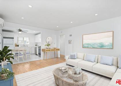 119 Paloma Avenue - Photo 1