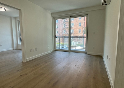 Avenue H - Photo 1