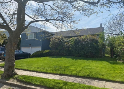 69 Tioga Avenue - Photo 1