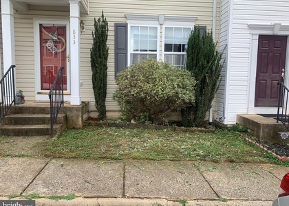 833 Gallows Court - Photo 1