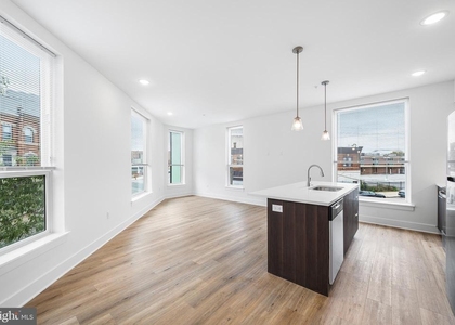 4324 Lancaster Avenue - Photo 1