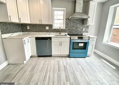 1618 Fitzwater Street - Photo 1