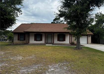 112 Thornbird Drive - Photo 1