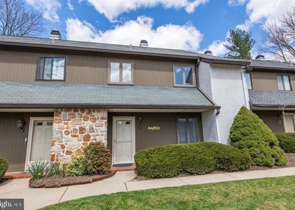 114 Pinecrest Lane - Photo 1