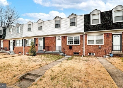 2020 Dineen Drive - Photo 1