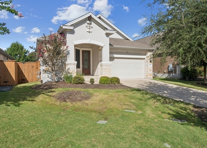 305 Crossvine Trl - Photo 1