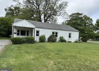 183 Orchard Avenue - Photo 1