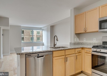 800 4th Street Sw - Photo 1