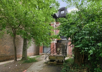 1931 W Evergreen Avenue - Photo 1