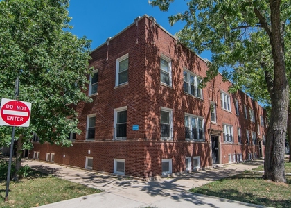 3543 N Lawndale Avenue - Photo 1