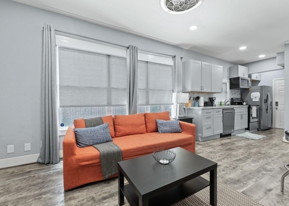 412 Drew Street - Photo 1