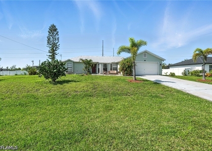 324 Nw 24th Terrace - Photo 1