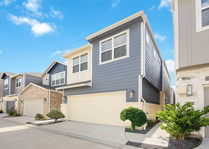 1512 Parkland Oak Drive - Photo 1