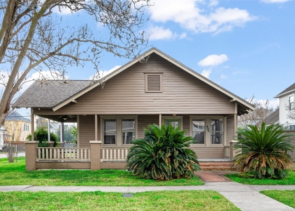 334 E 24th Street - Photo 1