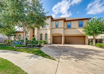 2914 Cotswold Lane - Photo 1