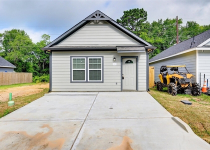 11923 Nelwood - Photo 1