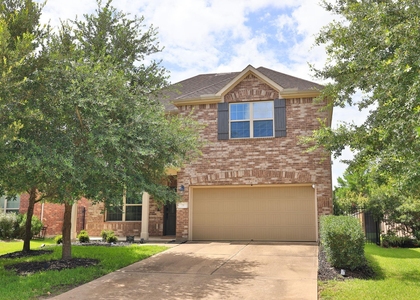 19 Canterborough Place - Photo 1