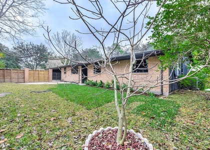9006 Dunlap Street - Photo 1