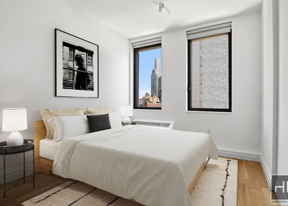 West 54th Street - Photo 1