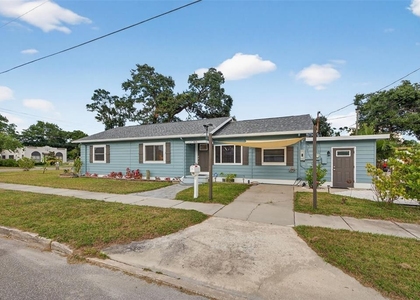 825 46th Street N - Photo 1