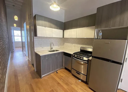 13 Humboldt Street - Photo 1