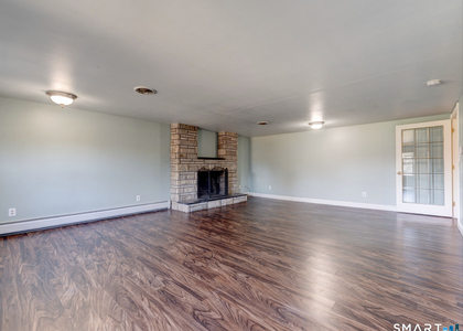 1091 Main Street - Photo 1