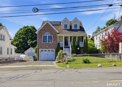 305 Sylvan Street - Photo 1