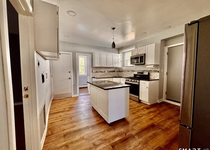 196 Russ Street - Photo 1