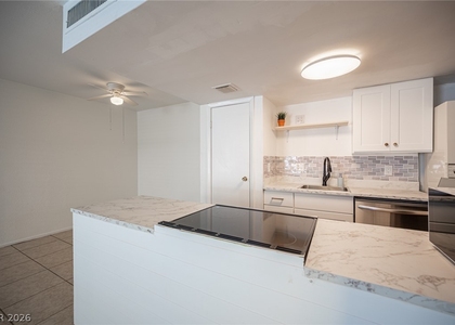 1428 Lorilyn Avenue - Photo 1