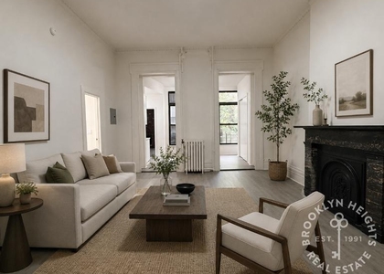Henry St. - Photo 1